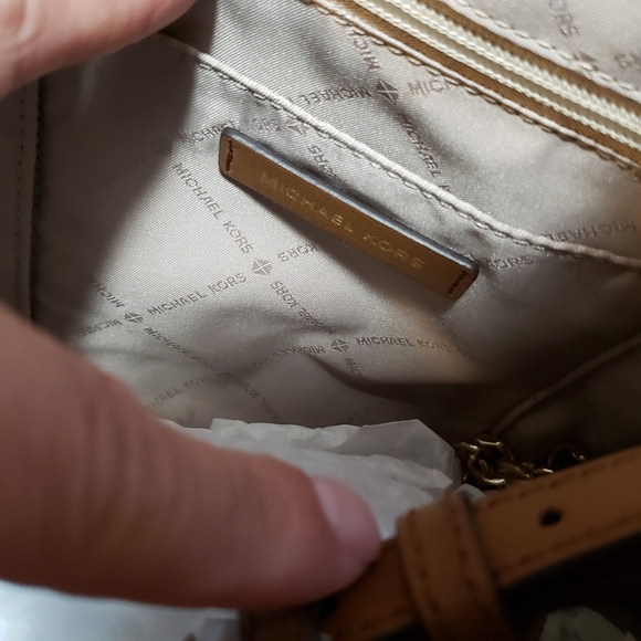 MICHAEL KORS LOT - Picture 2 of 8